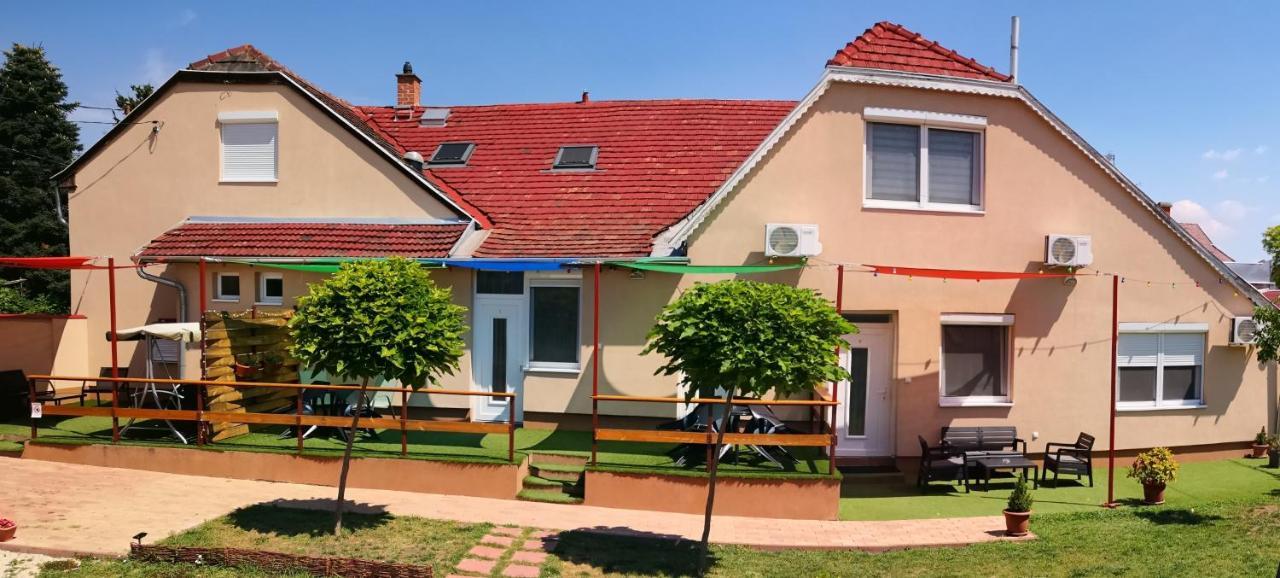 Green Garden Plus Apartman Budapest Exterior foto